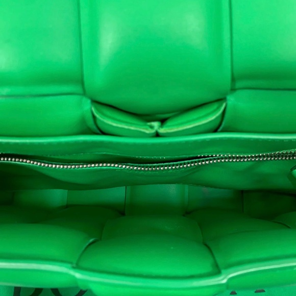 Authentic Bottega Veneta Padded Cassette - Picture 5 of 13